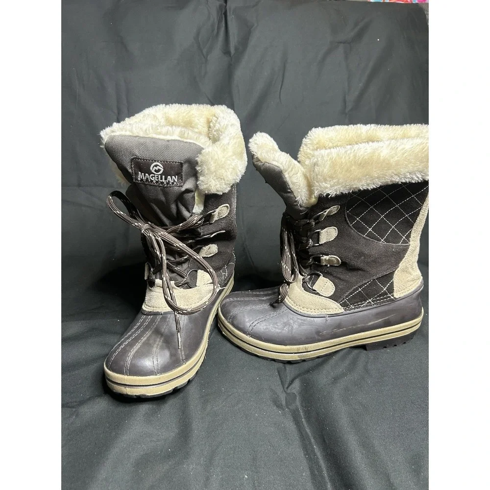 Magellan Outdoors Brown Suede Leather Thinsulate Winter Boots Womens Size 8
